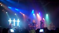 Crosses Crosses